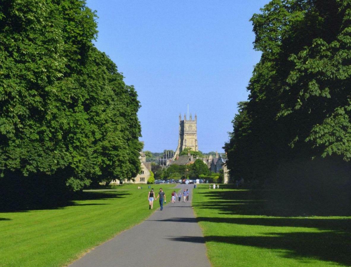 Cotswold Place Cirencester Exterior foto